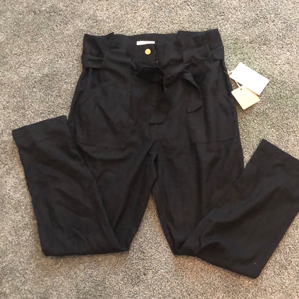 blu pepper brand black tie waist pants.